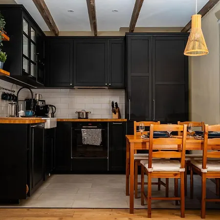 Anna-hegyi Kishaz Ferienhaus Törökbálint